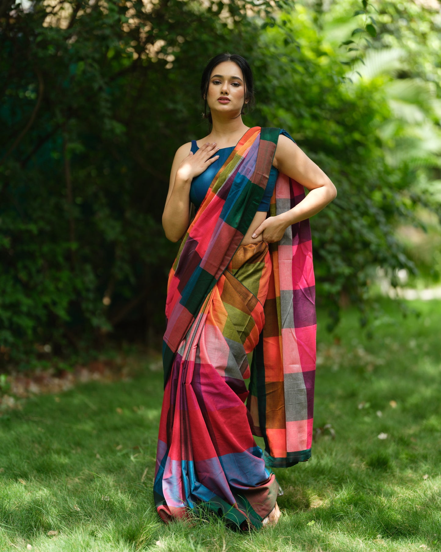Melody Grid – Narayanpet Checks Saree