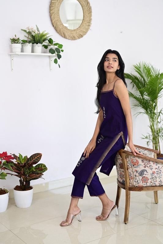 Violet Kurta Set  Featuring Zari Flower Motifs