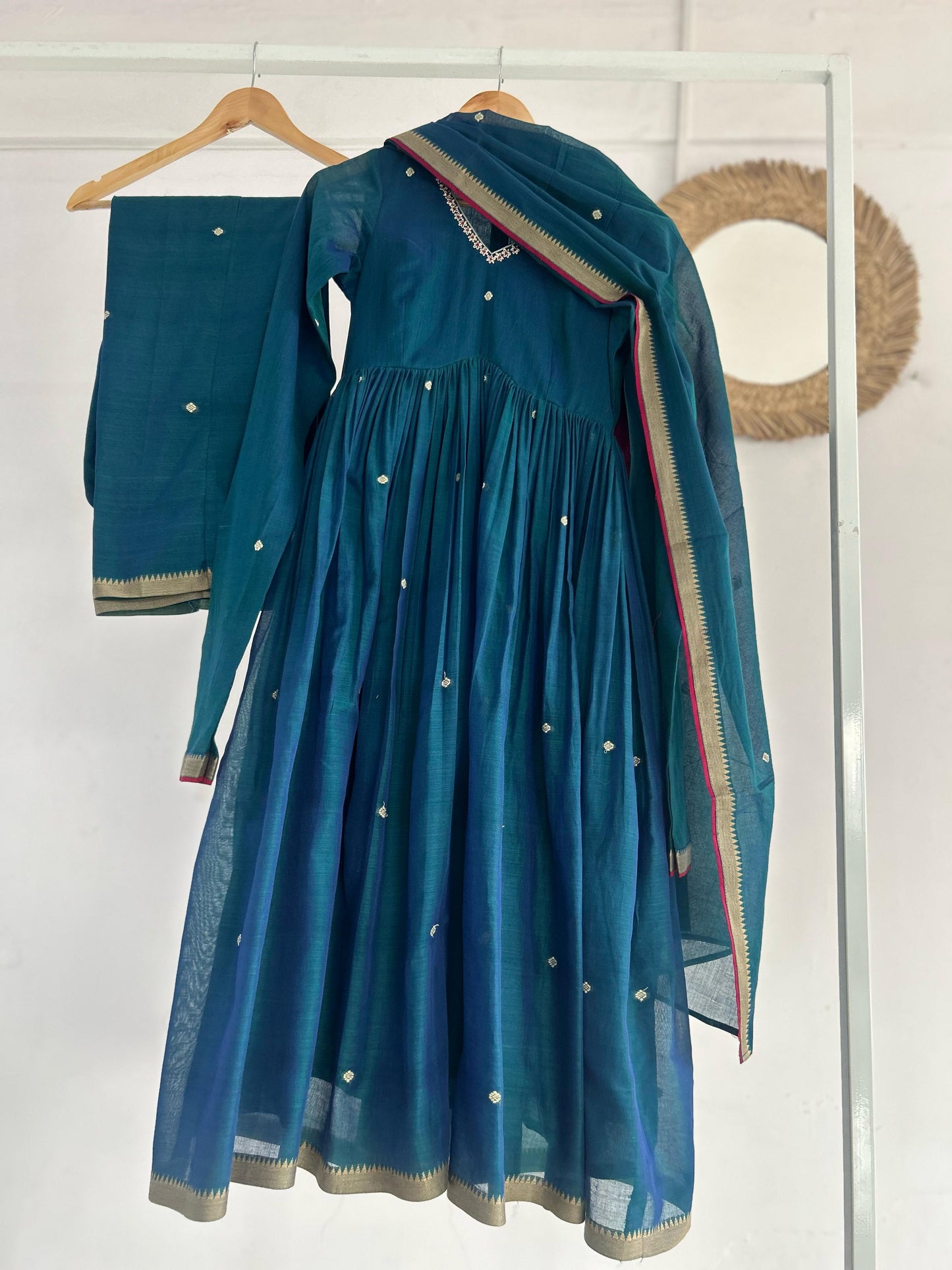 Teal Blue– Narayanpet Kurtha Set