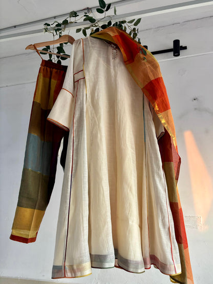 Cloud Light – Narayanpet Kurta Set