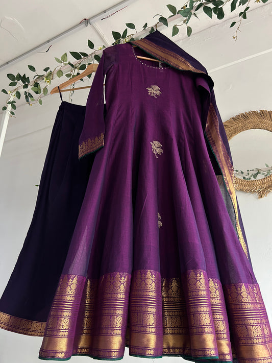 Violet Varnam — Handwoven Kurta Set