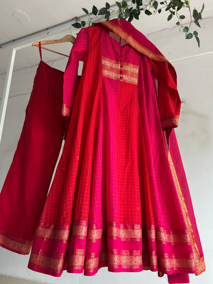 The Chettinad Celebration – Handwoven Kurta Set