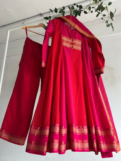 The Chettinad Celebration – Handwoven Kurta Set