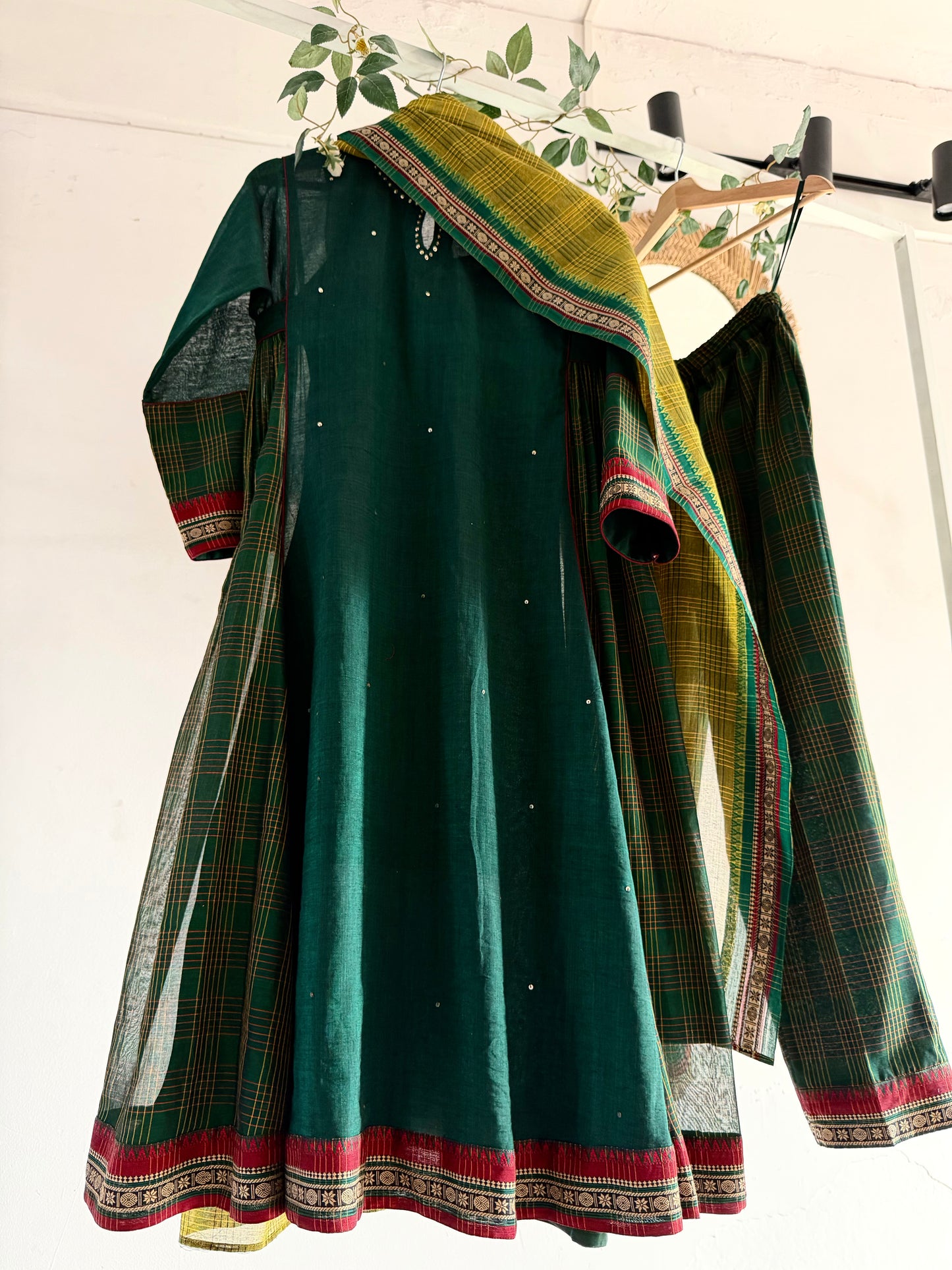 Vanam Green Handloom Kurta Set