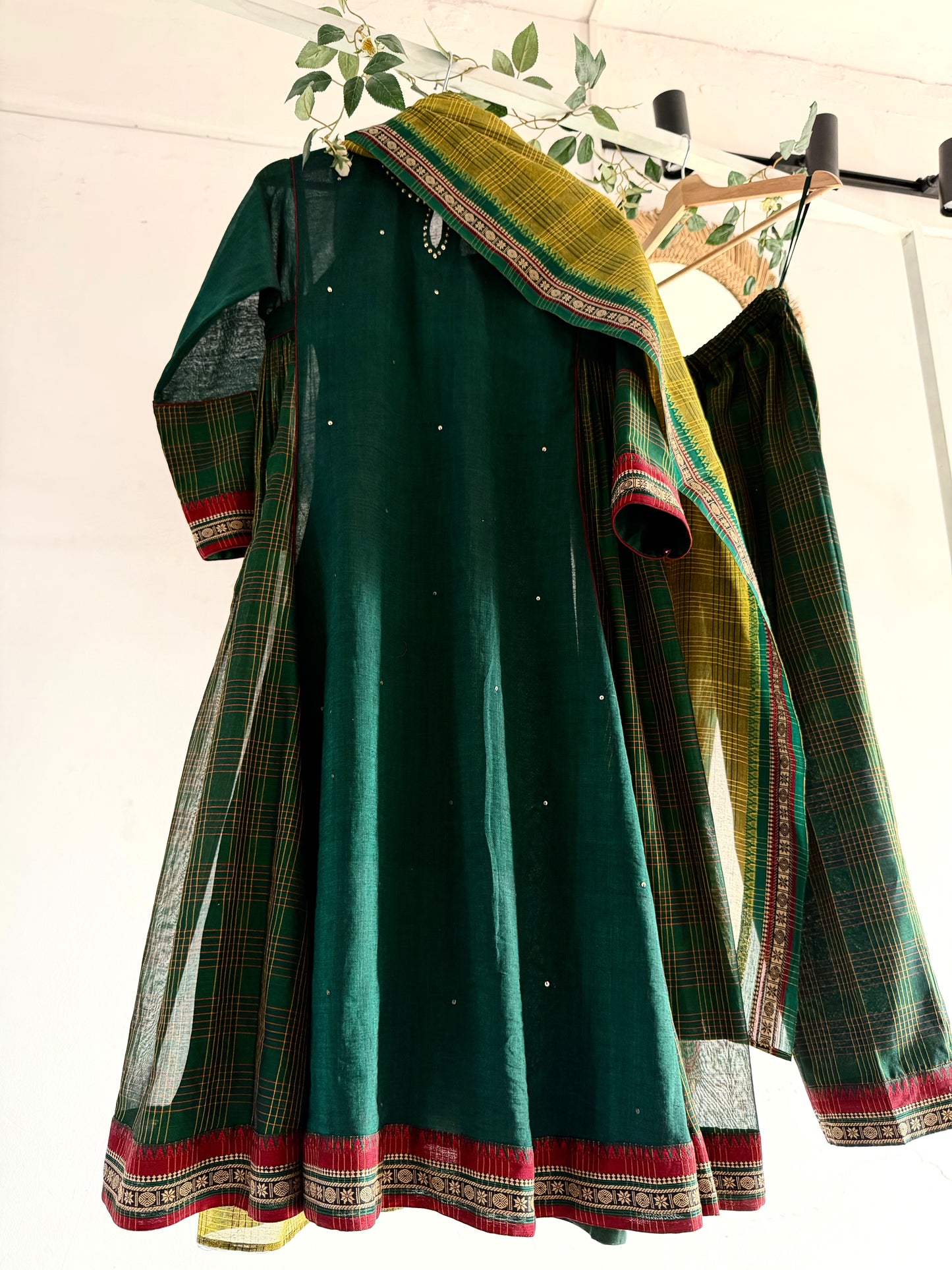 Vanam Green Handloom Kurta Set