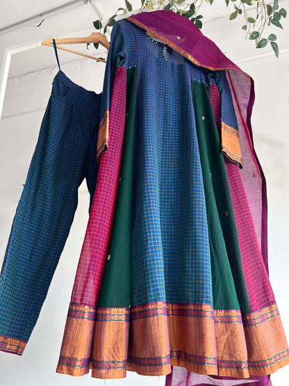 The Indigo Charm — Handwoven Narayanpet Kurta Set