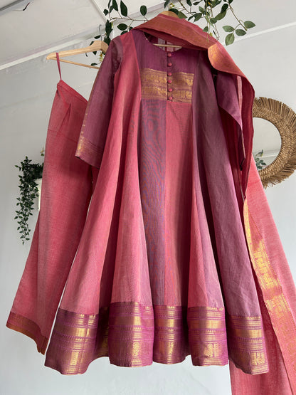 The Vintage Rose — Handwoven Kurta Set