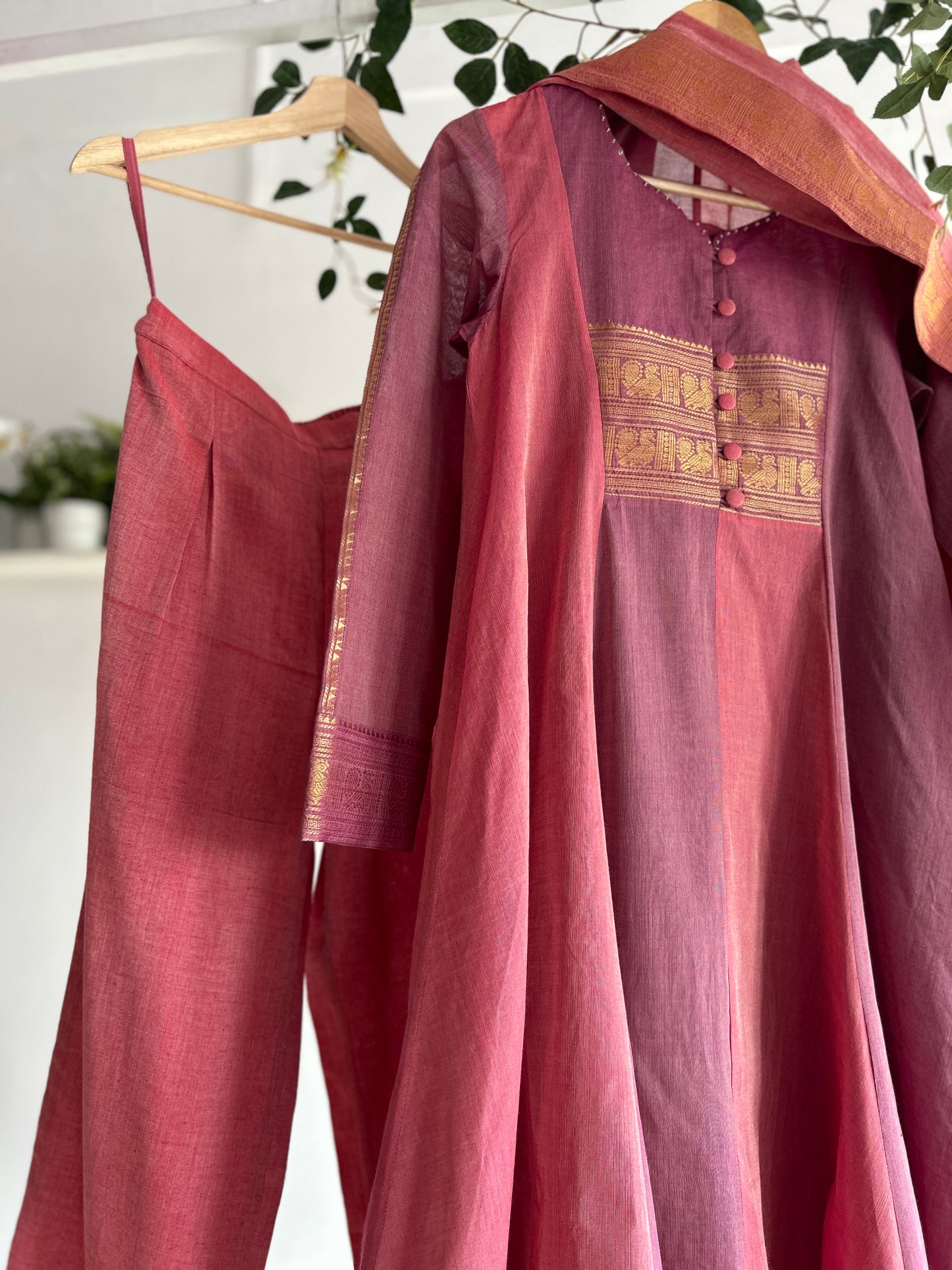 The Vintage Rose — Handwoven Kurta Set