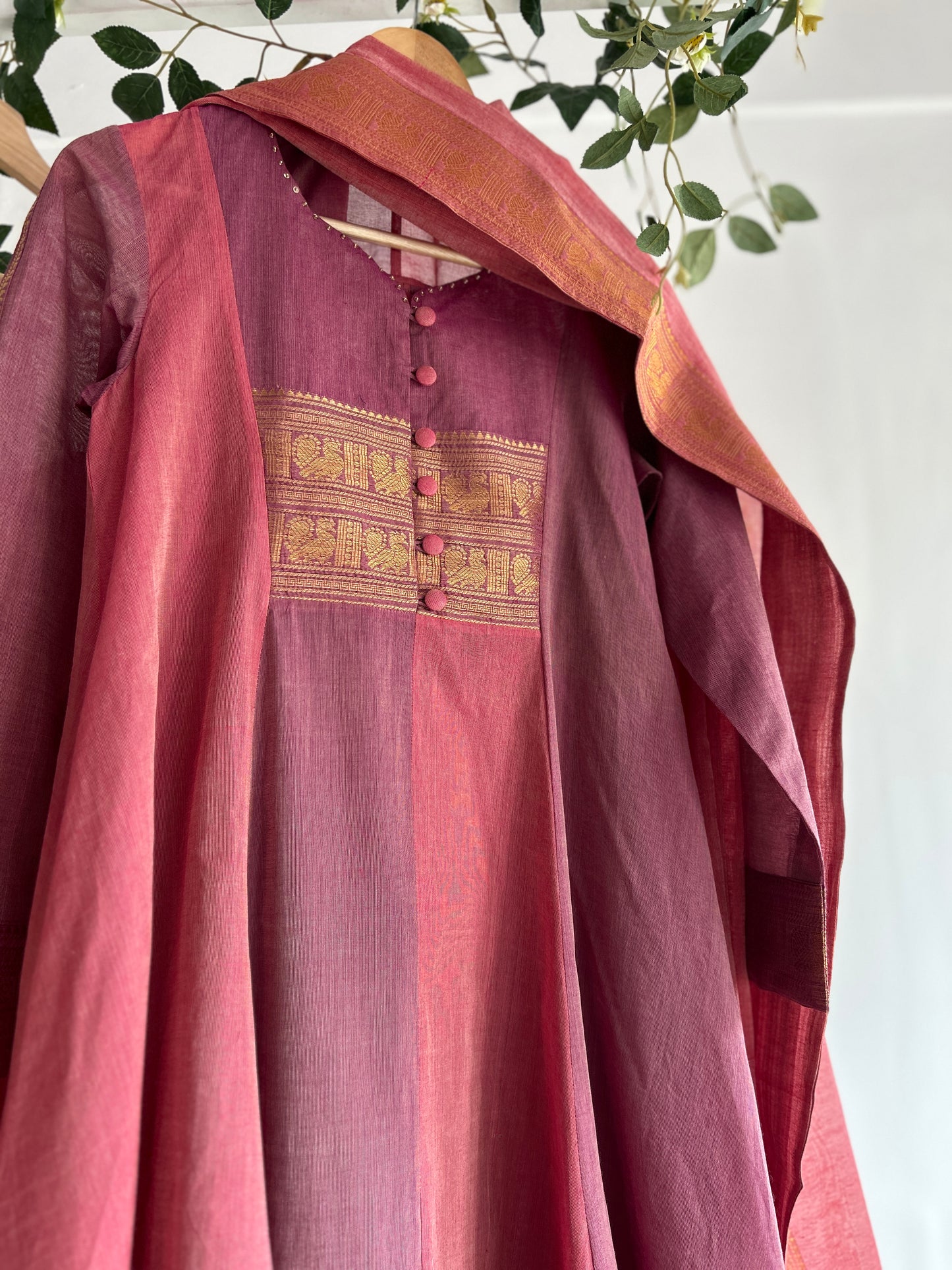 The Vintage Rose — Handwoven Kurta Set