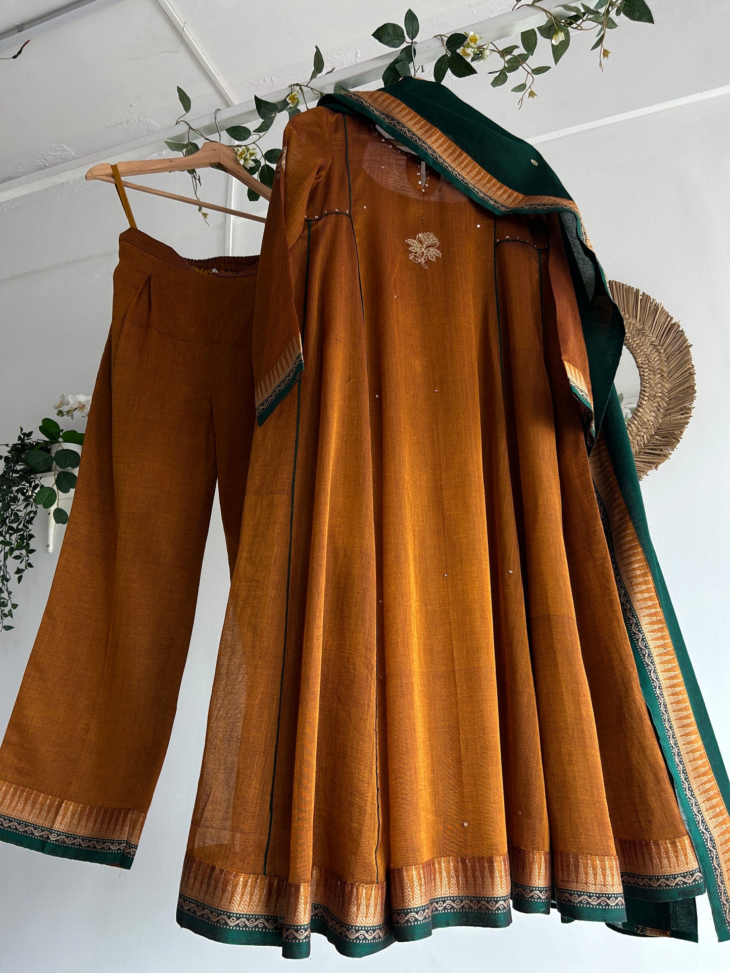 The Golden Veranda — Handwoven Narayanpet Kurta Set