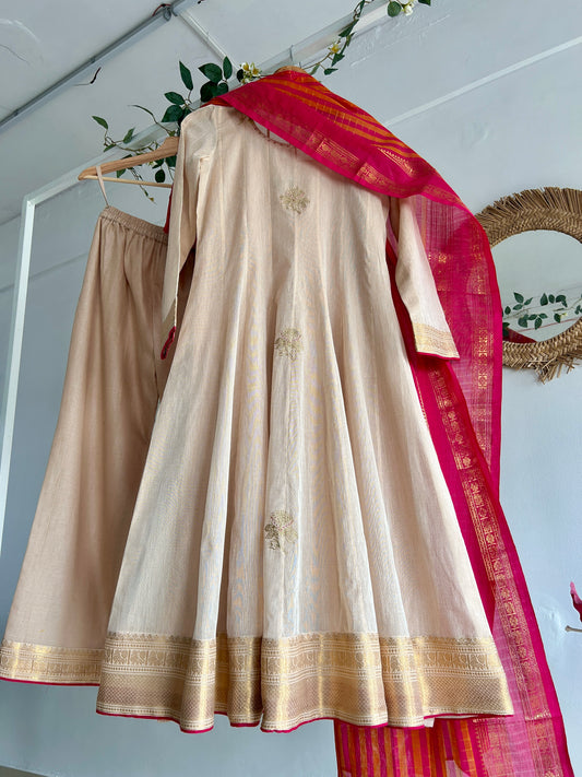 The Golden Chapter — Handwoven Kurta Set