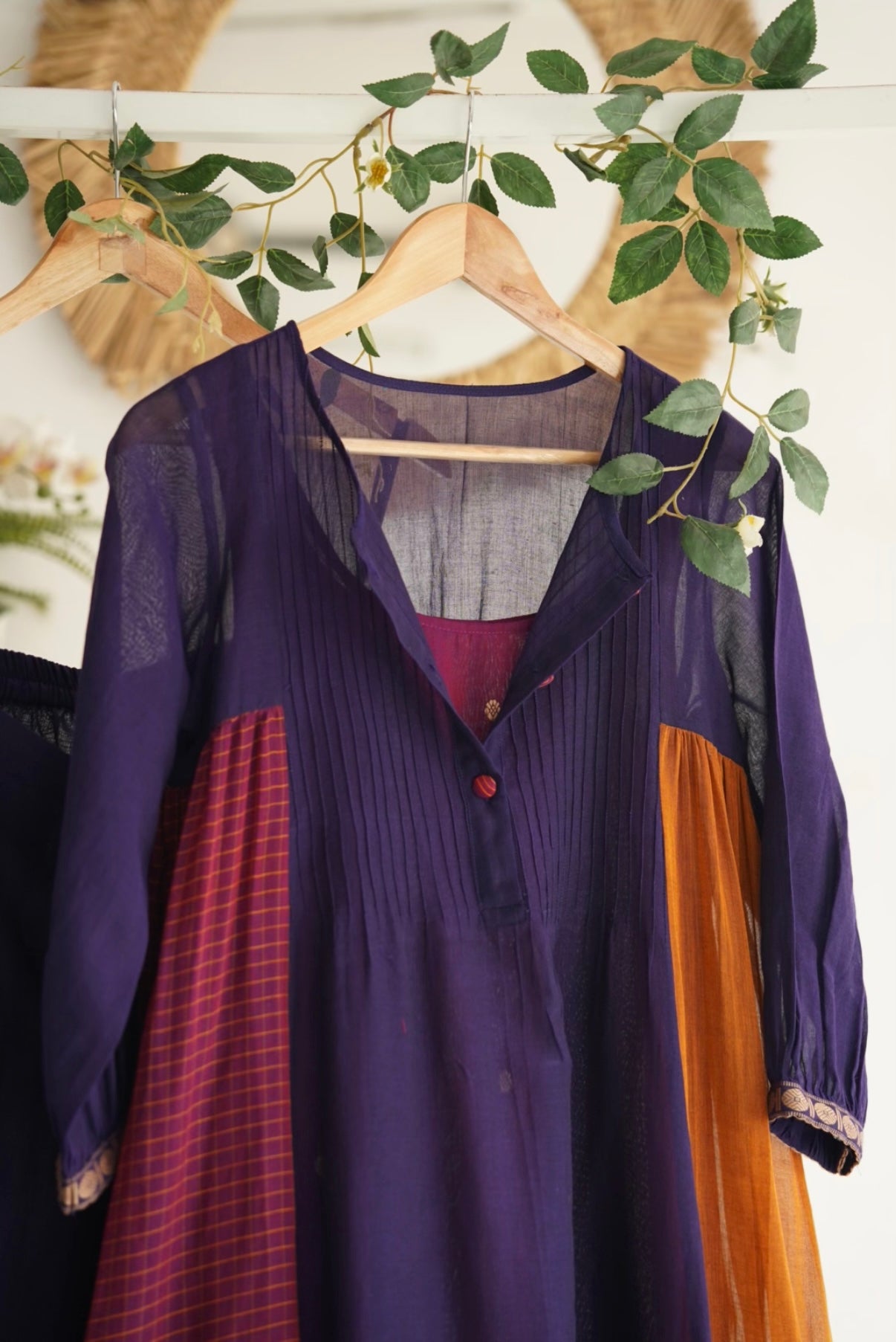 Chitra Dhaara – Kurta Set