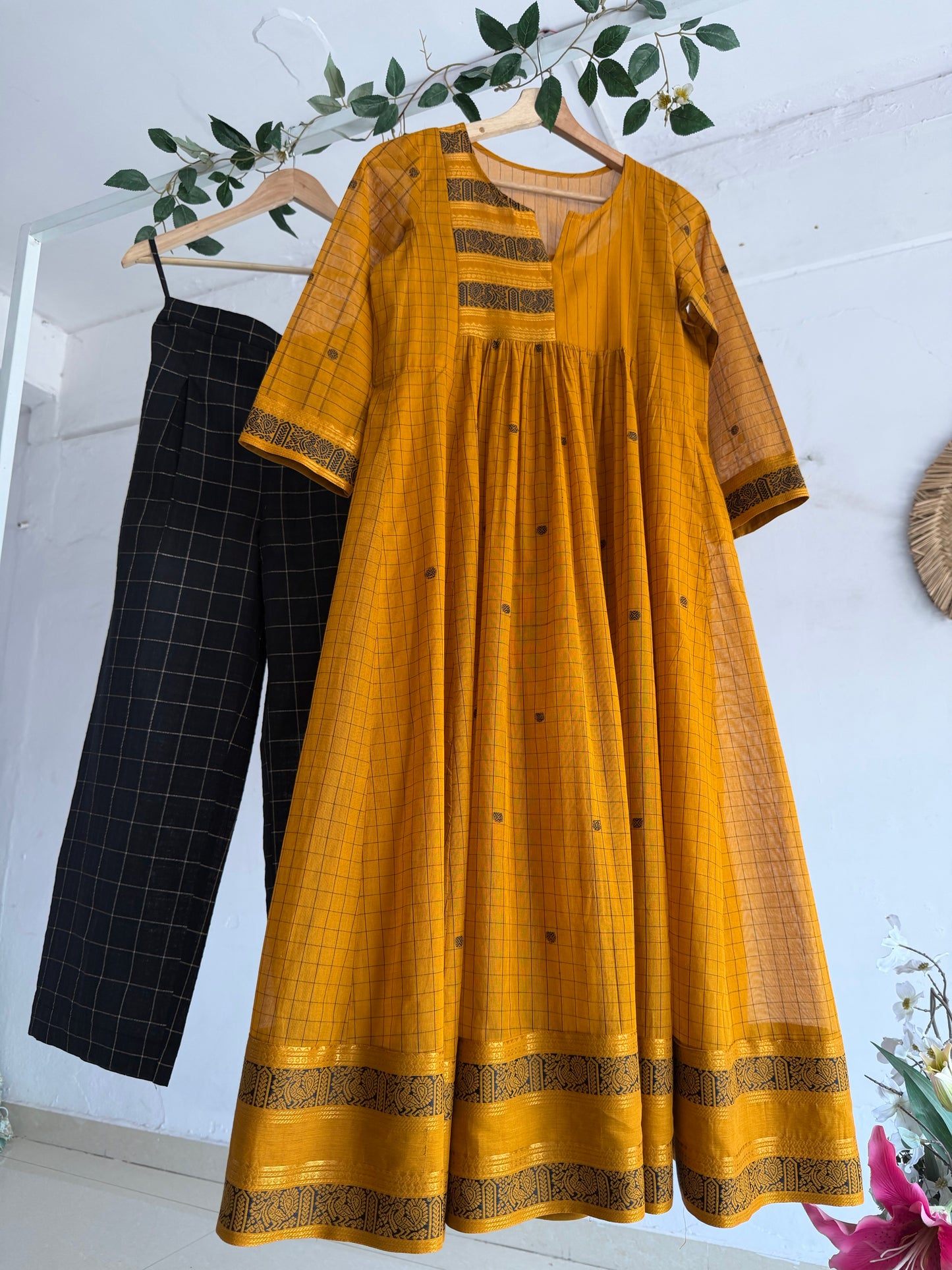 Sundari Chettinad Handloom Set