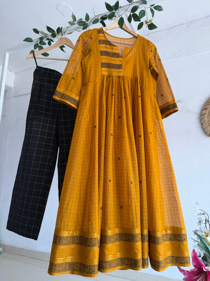 Sundari Chettinad Handloom Set