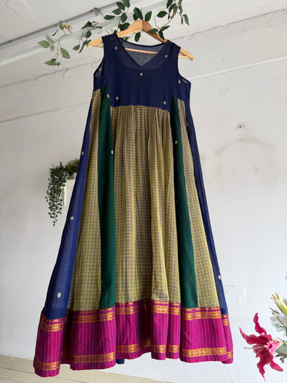 Royal Garden – Handwoven Narayanpet Dress