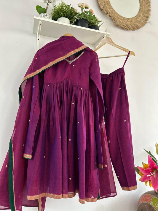 Royal Plum – Narayanpet Elegance Kurta Set