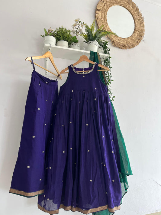 Neel Tara– Narayanpet Handloom Kurta Set