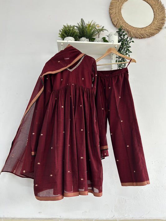Maroon Melody – Handwoven Narayanpet Kurta Set