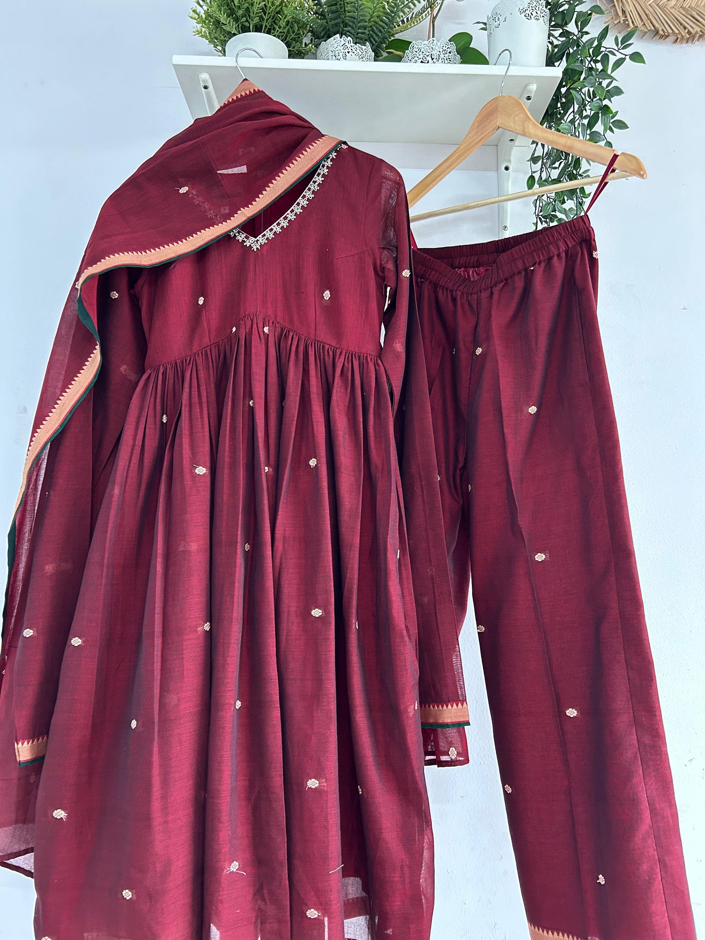 Maroon Melody – Handwoven Narayanpet Kurta Set
