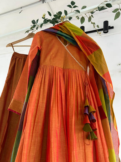 Amber Glow Narayanpet Handloom Anarkali Set