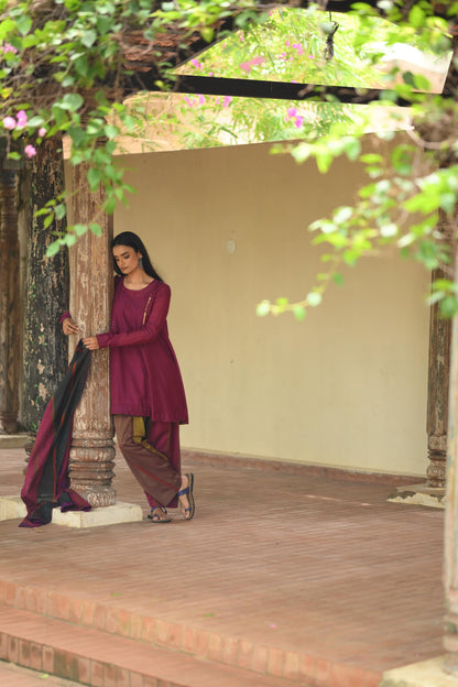 Manjari — Handwoven Kurta Set