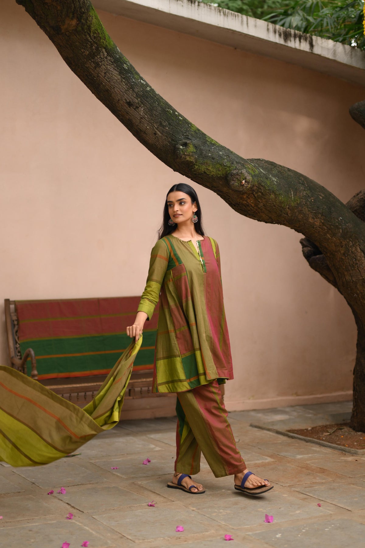 Prithvi Varnam — Narayanpet Handwoven Kurta Set