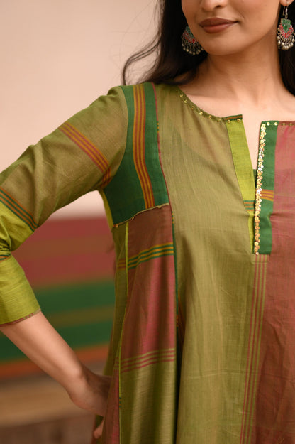 Prithvi Varnam — Narayanpet Handwoven Kurta Set