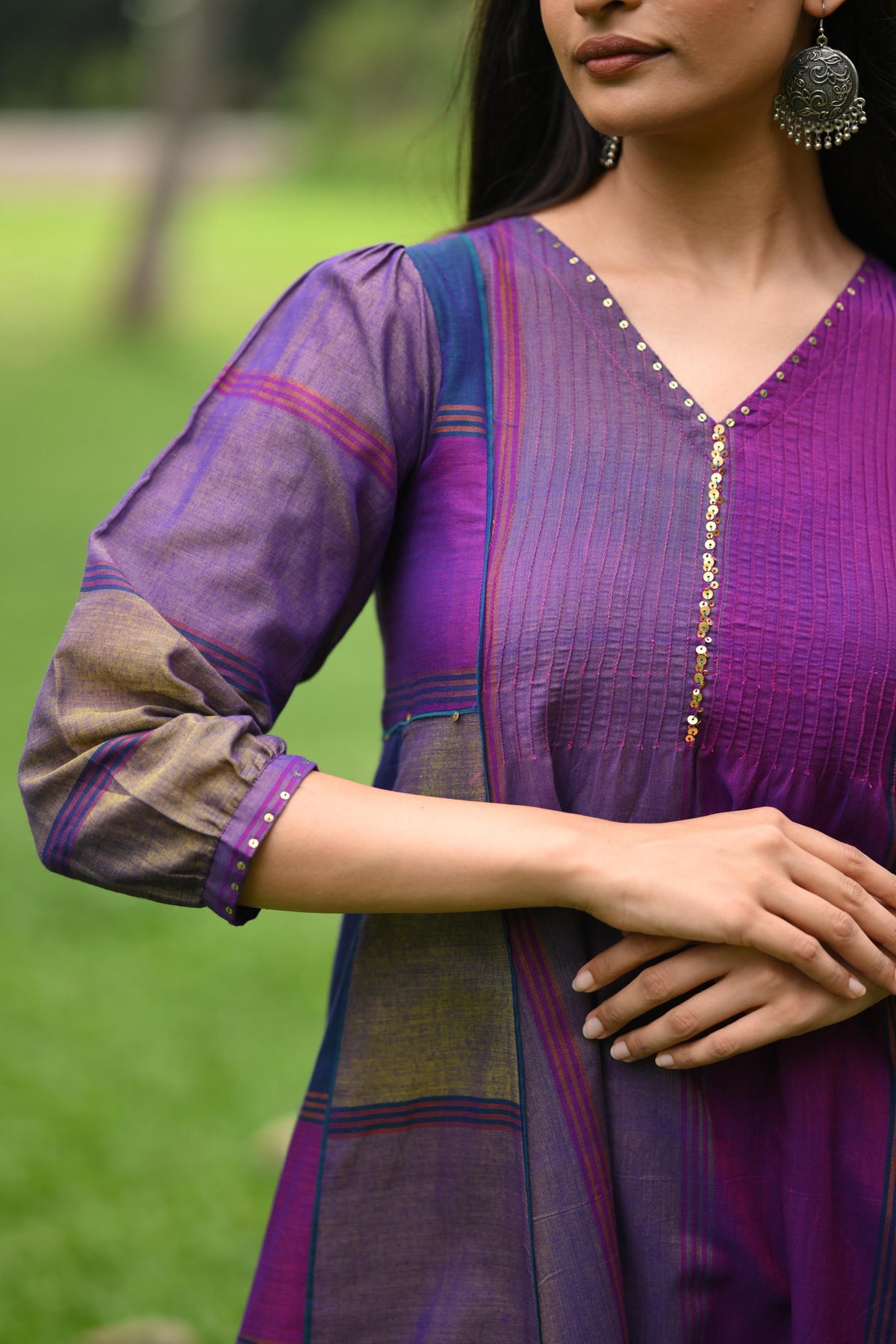 The Neel Amber — Handwoven Kurtha Set