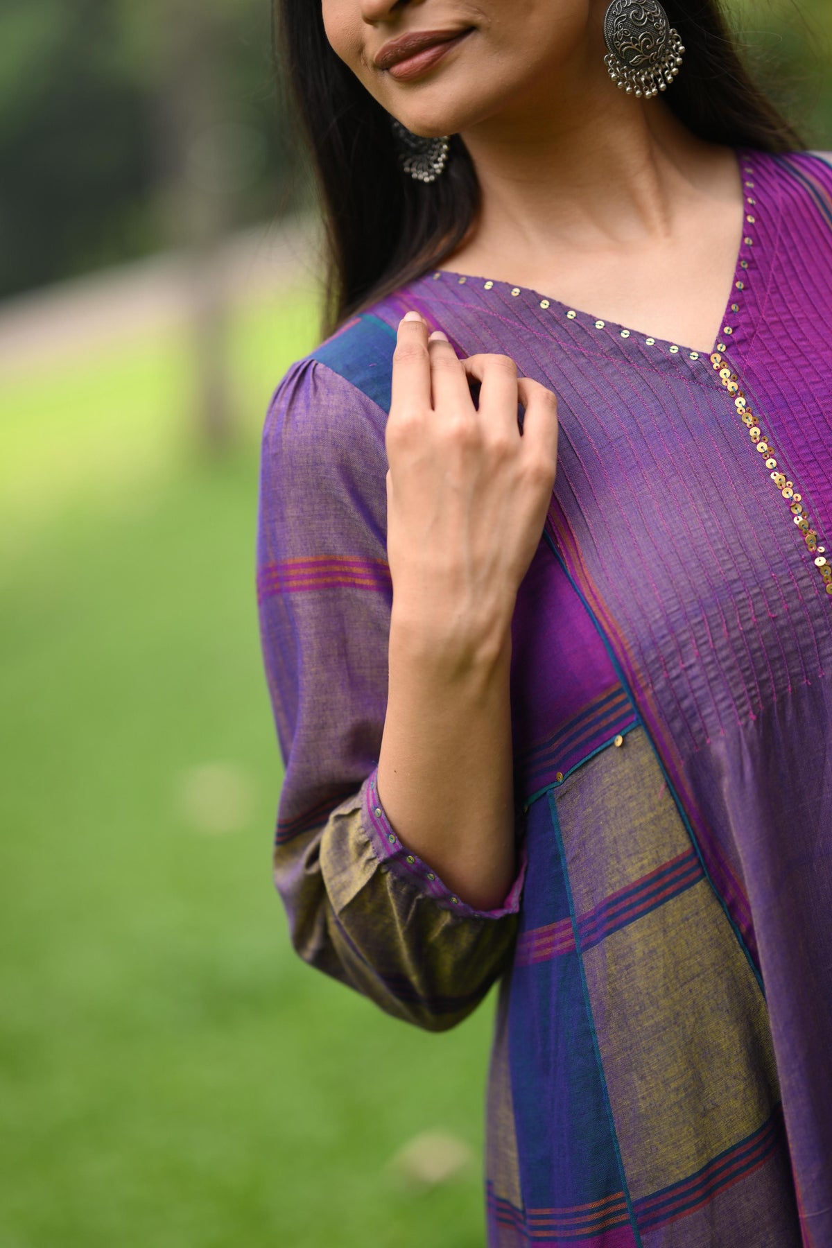 The Neel Amber — Handwoven Kurtha Set